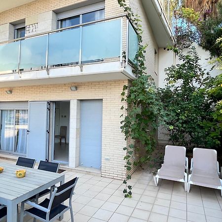 Tranquil Duplex In Sitges, Barcelona,Sea Views, Parking, Terrace Apartment ภายนอก รูปภาพ