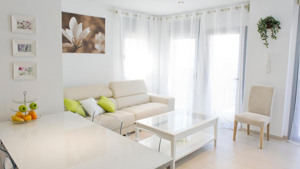 Tranquil Duplex In Sitges, Barcelona,Sea Views, Parking, Terrace Apartment ภายนอก รูปภาพ