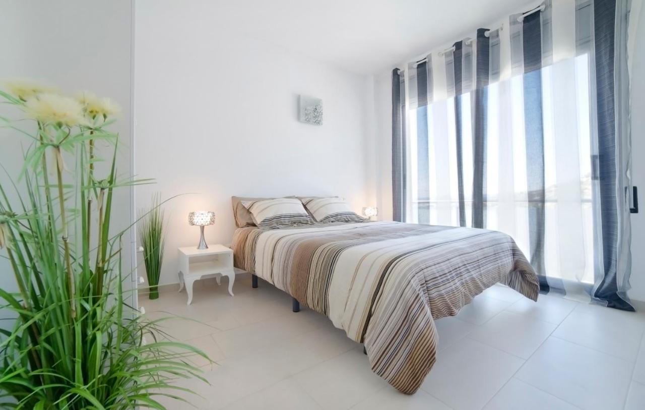 Tranquil Duplex In Sitges, Barcelona,Sea Views, Parking, Terrace Apartment ภายนอก รูปภาพ